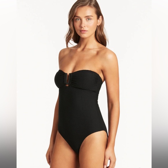 Honeycomb U Bar Bandeau One Piece main image 1
